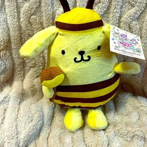 Hello Kitty friend Pompompurin